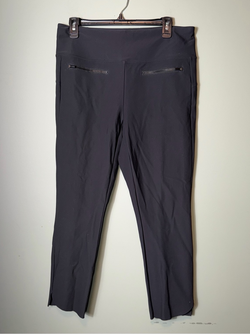 Athleta Women’sStellar Cropped Stretch Zip Pockets Travel Friendly Pants Size L